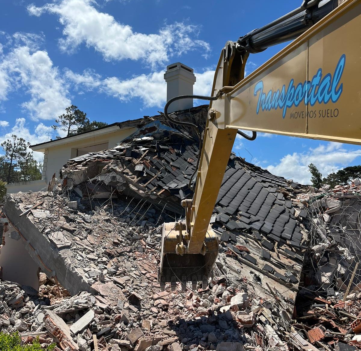 Demolición en Punta del Este
